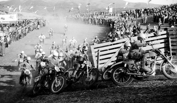 чемпионат по мотокроссу