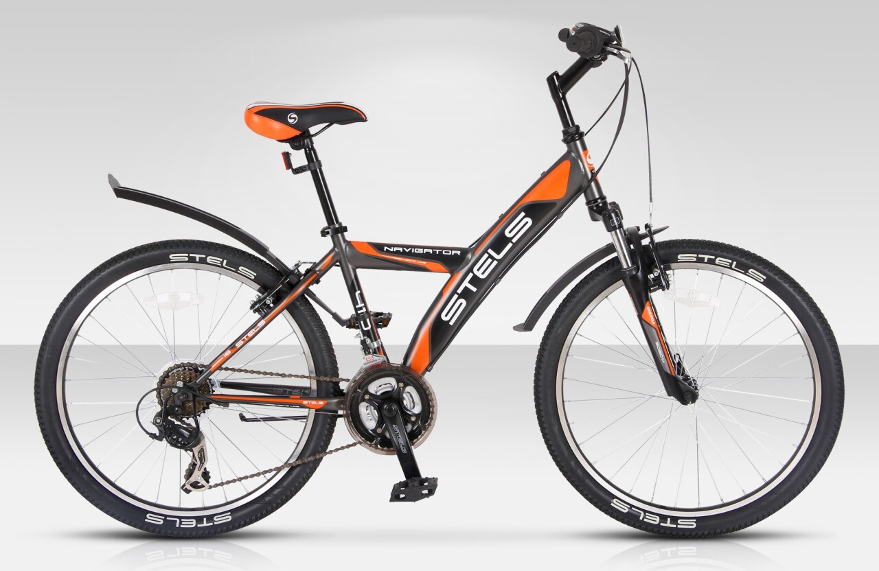

Navigator 410 (2014)