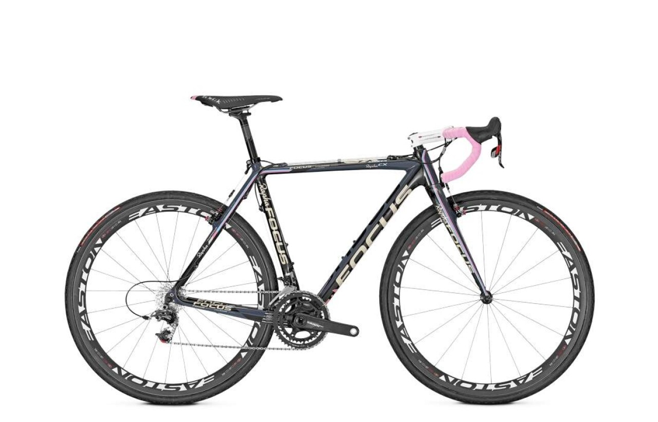 

Trail X1 Femme (2013)