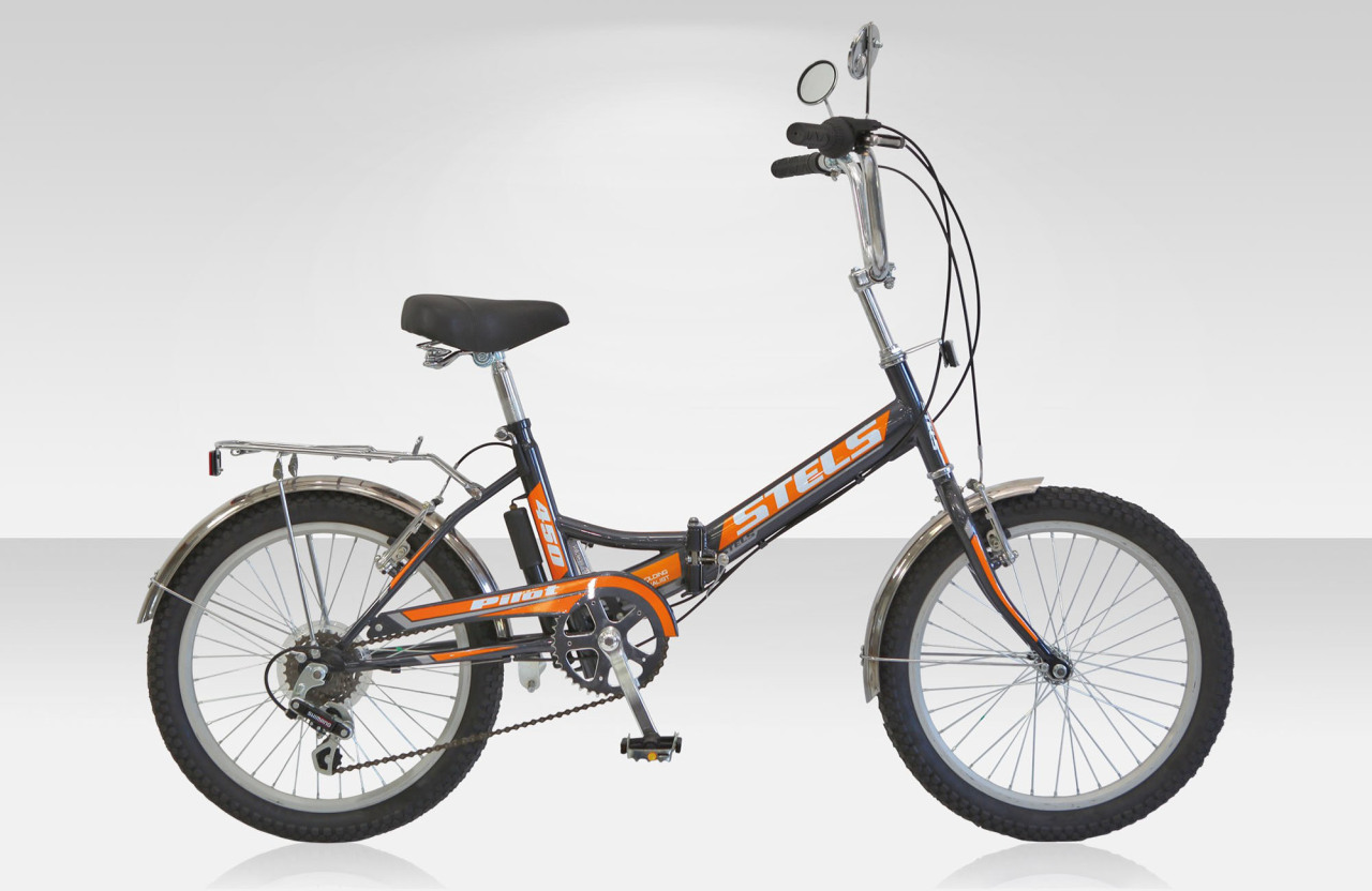 

Pilot 450 (2013)