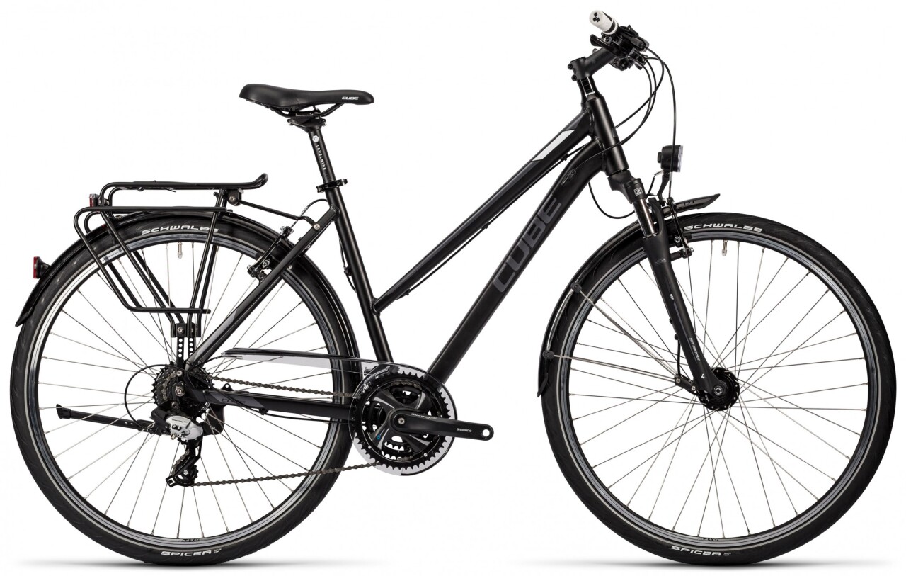 

Touring Lady (2016)
