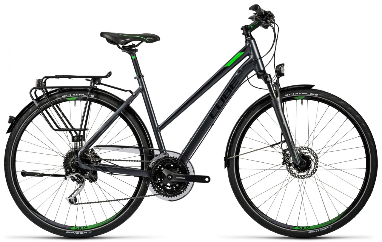 

Touring Exc Lady (2016)