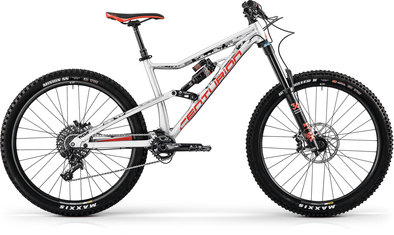 

Trailbanger 2000.27 (2017)