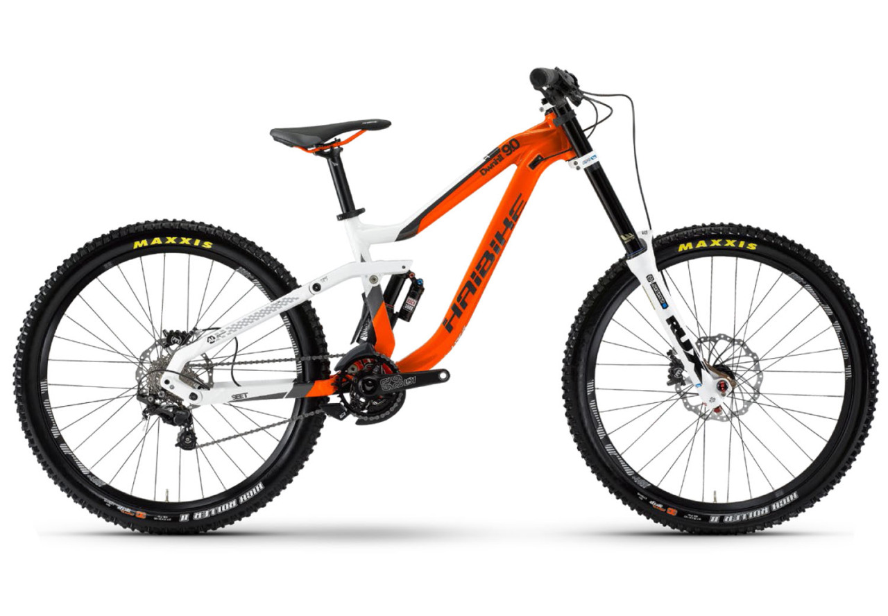 

Seet Dwnhll 9.0 (2017)