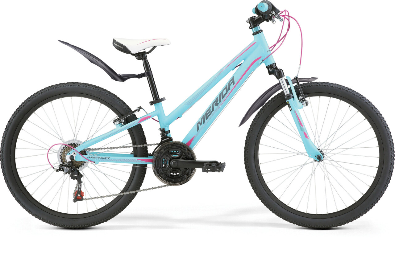 

MATTS J24 GIRL (2017)