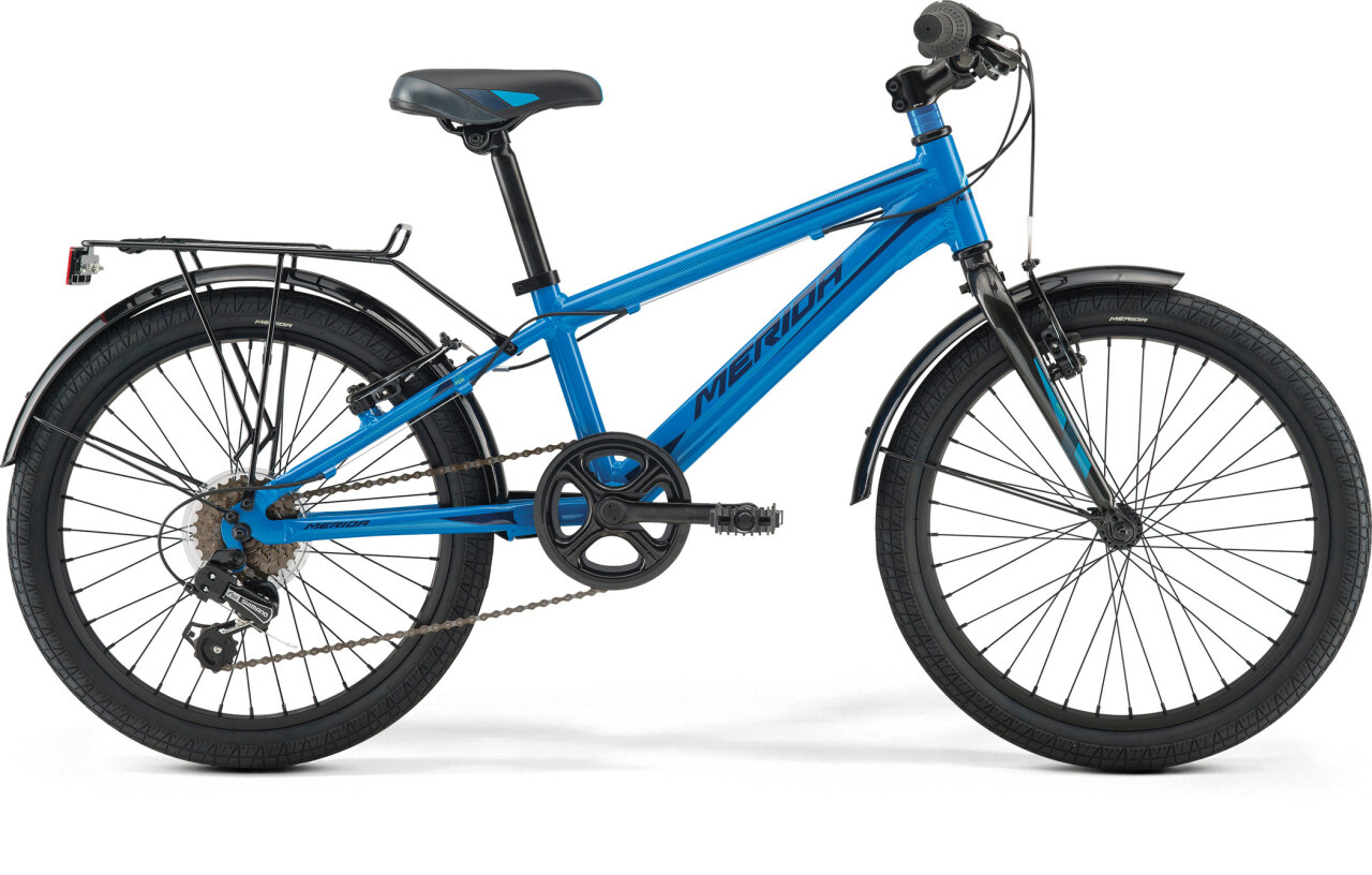 

FOX J20 (2018)