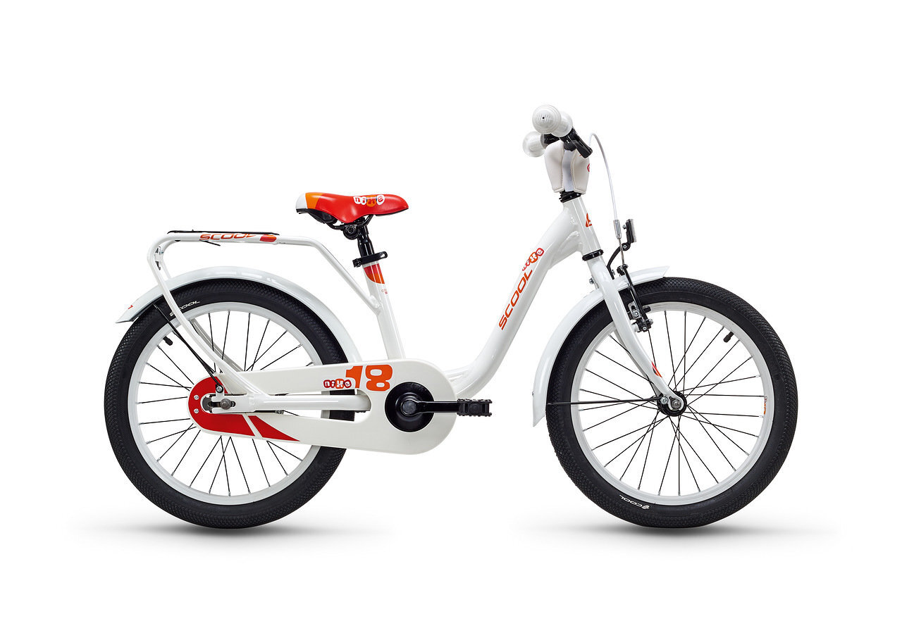 

niXe 18 alloy (2018)