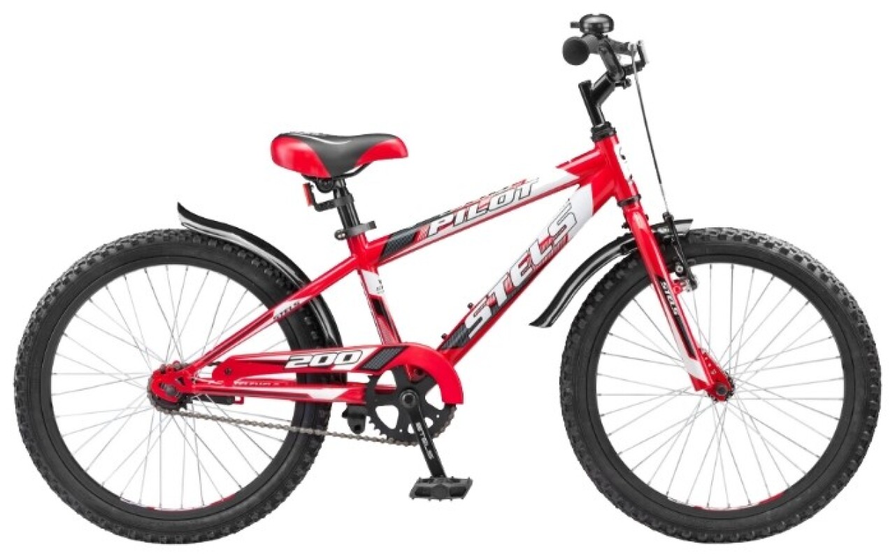 

Pilot 200 Boy (2015)