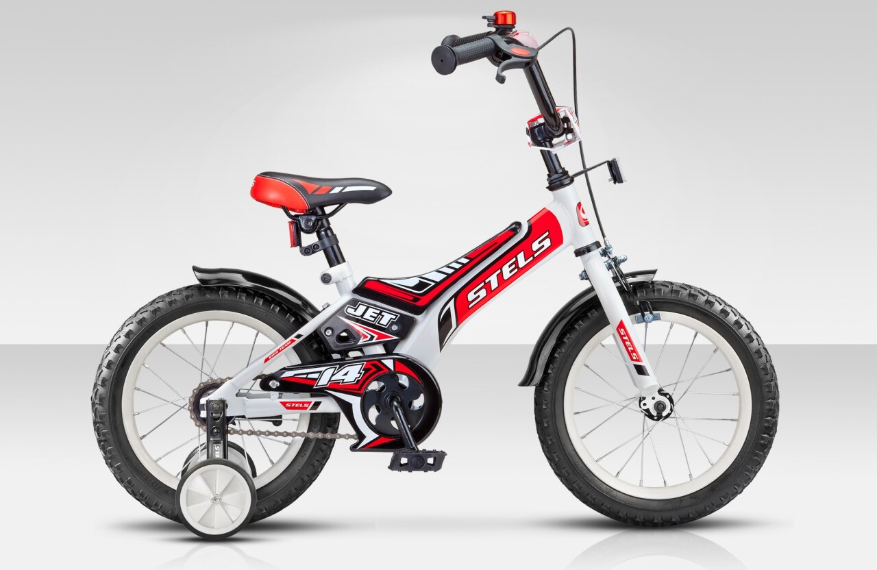 

Jet 18" (2015)