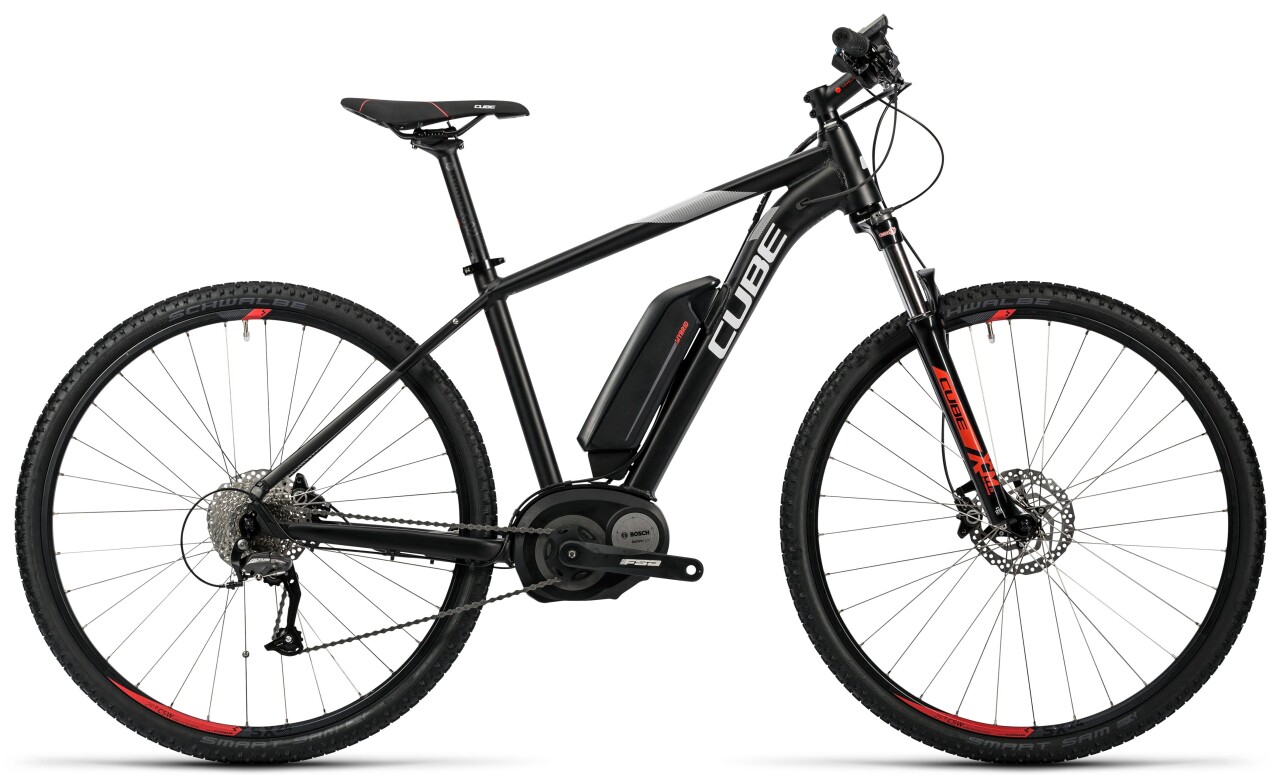 

Cross Hybrid Pro 400 (2016)