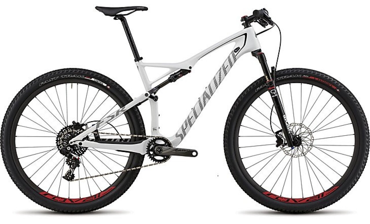 

EPIC EXPERT CARBON WORLD CUP (2015)