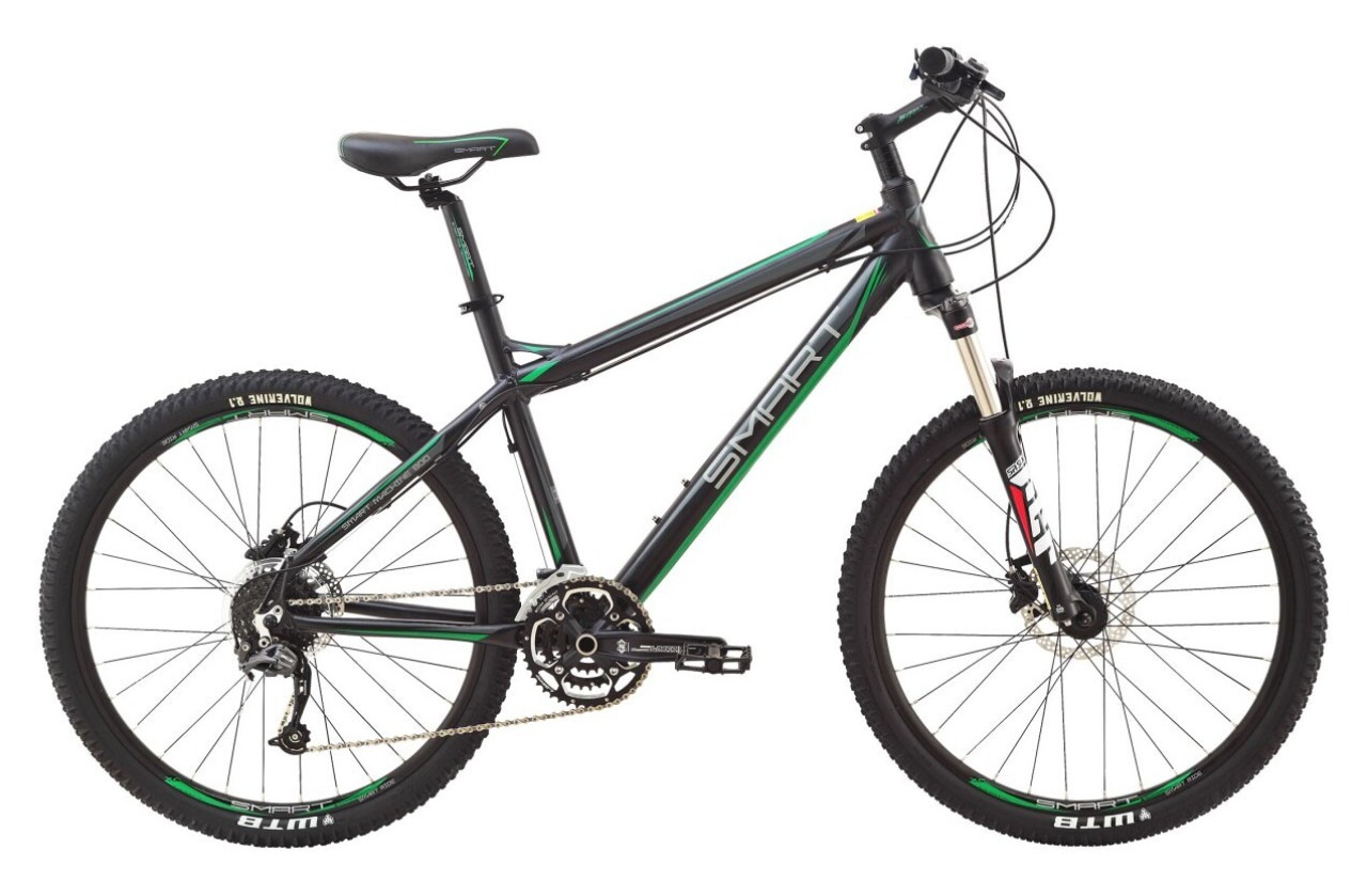 

MACHINE 800 (2015)