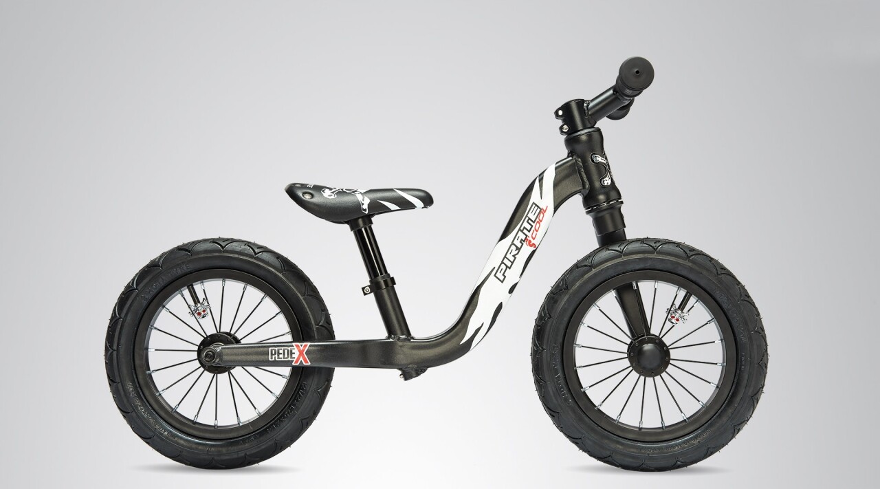 

pedeX pirate (2015)